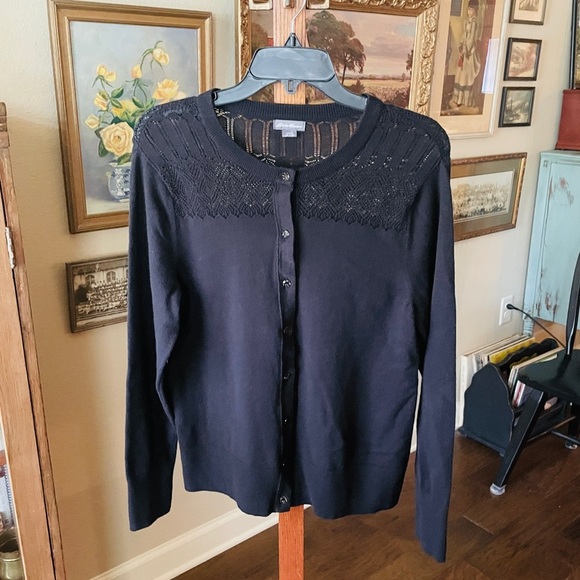 Eddie Bauer women’s long sleeve button cardigan sweater jeweled buttons L black - Picture 2 of 9